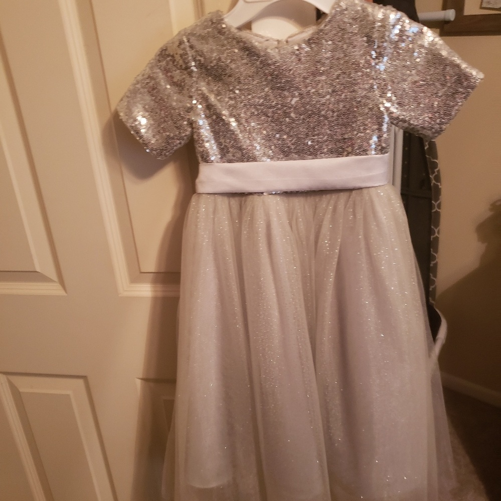 Flower girl dress